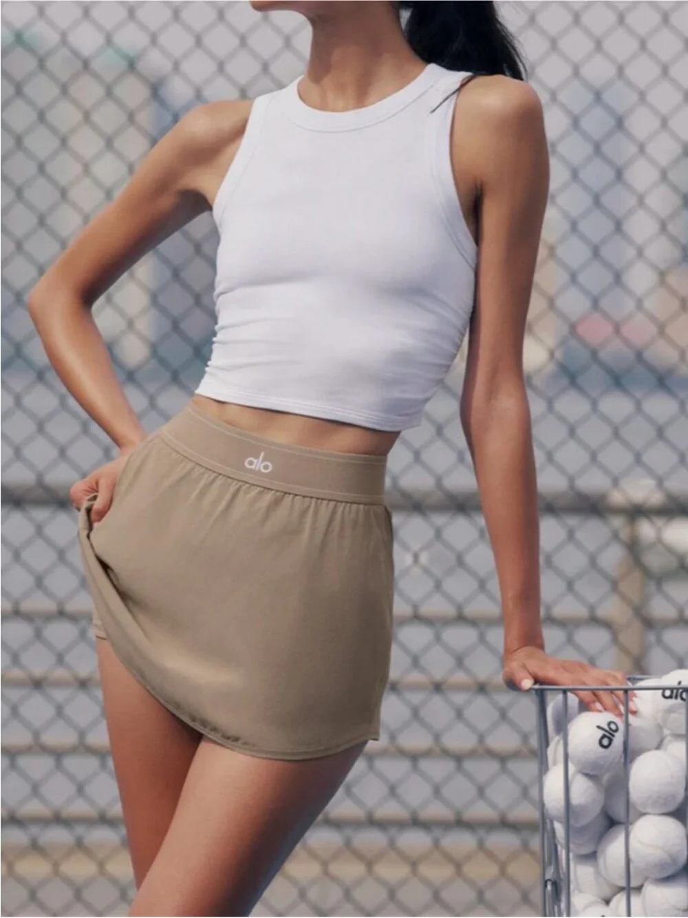 Alo Yoga Match Point Tennis Skirt in Gravel - XS - NWT